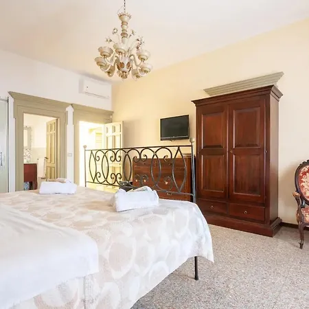 Errico Guest house